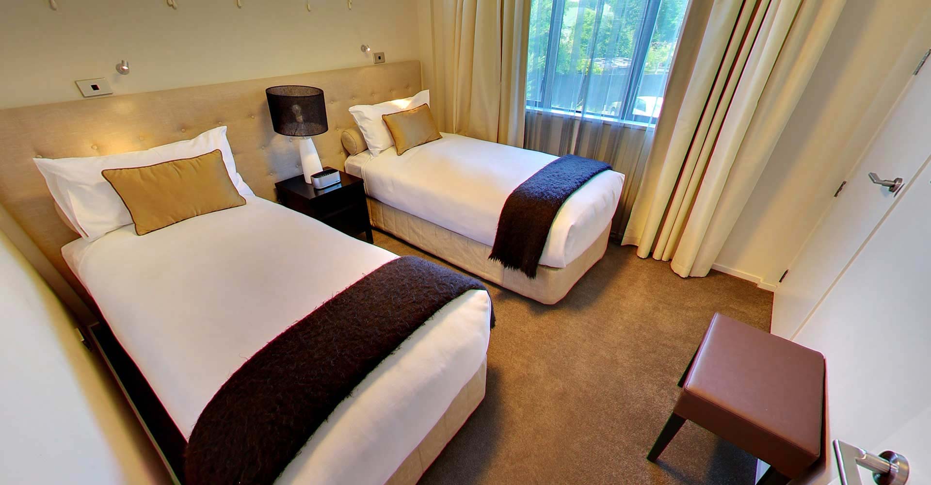 Village Lake Luxury Apartments | Hanmer Springs Accommodation