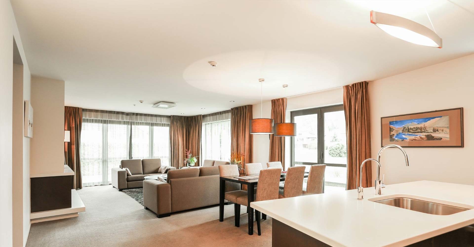 Village Lake Luxury Apartments | Hanmer Springs Accommodation